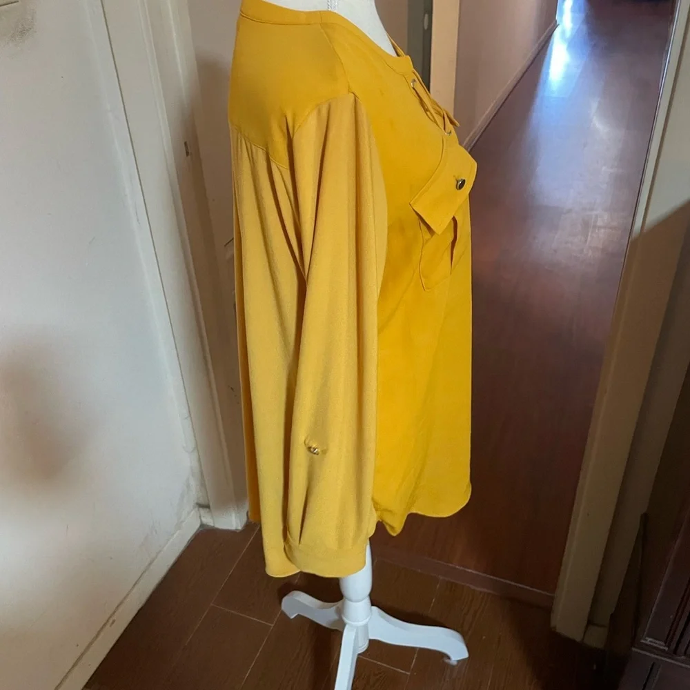 Nygard lace up blouse long roll up tab sleeve MEDIUM marigold pockets spandex - Picture 9 of 16